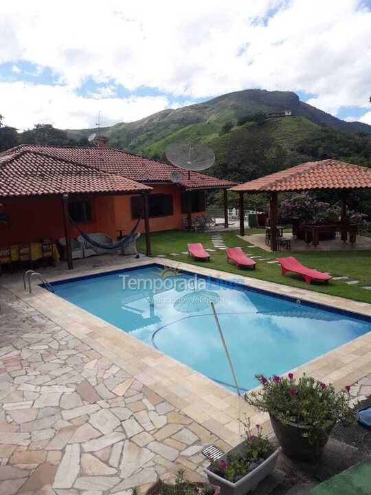Casa para aluguel de temporada em Miguel Pereira (Vera Cruz)