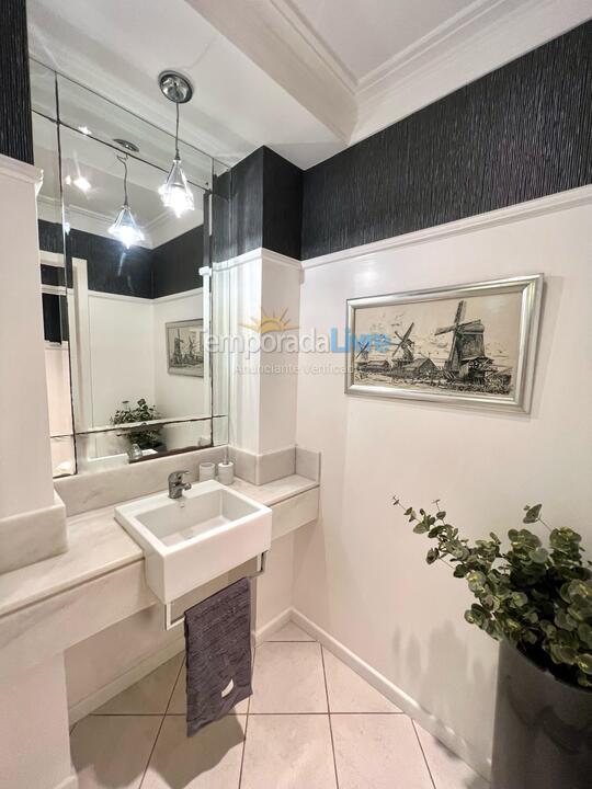 House for vacation rental in Florianopolis (Jurerê Internacional)