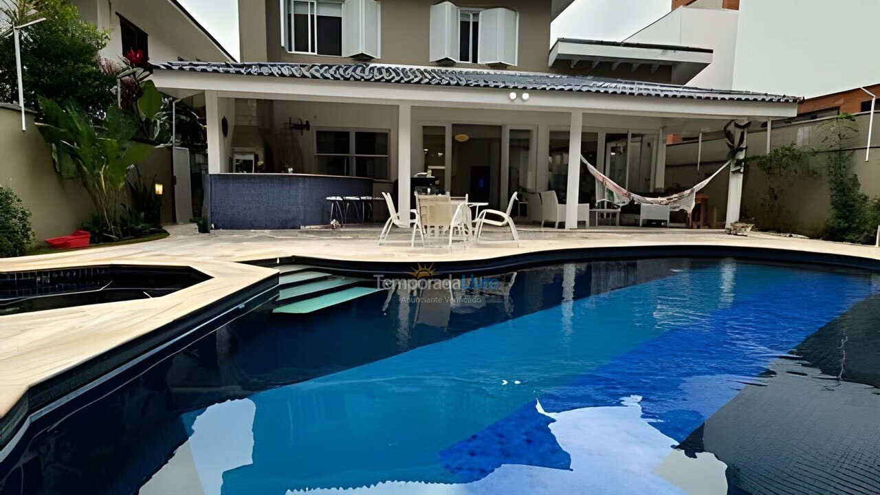 House for vacation rental in Bertioga (Praia de São Lourenço)