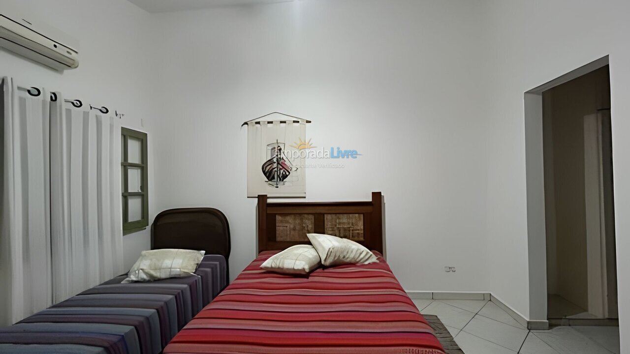 Casa para aluguel de temporada em Ubatuba (Itaguá)