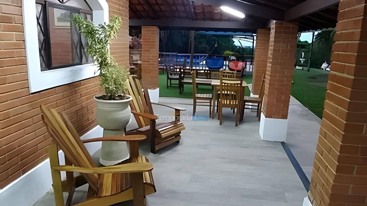 Casa para aluguel de temporada em Indaiatuba (Recanto dos Passaros)
