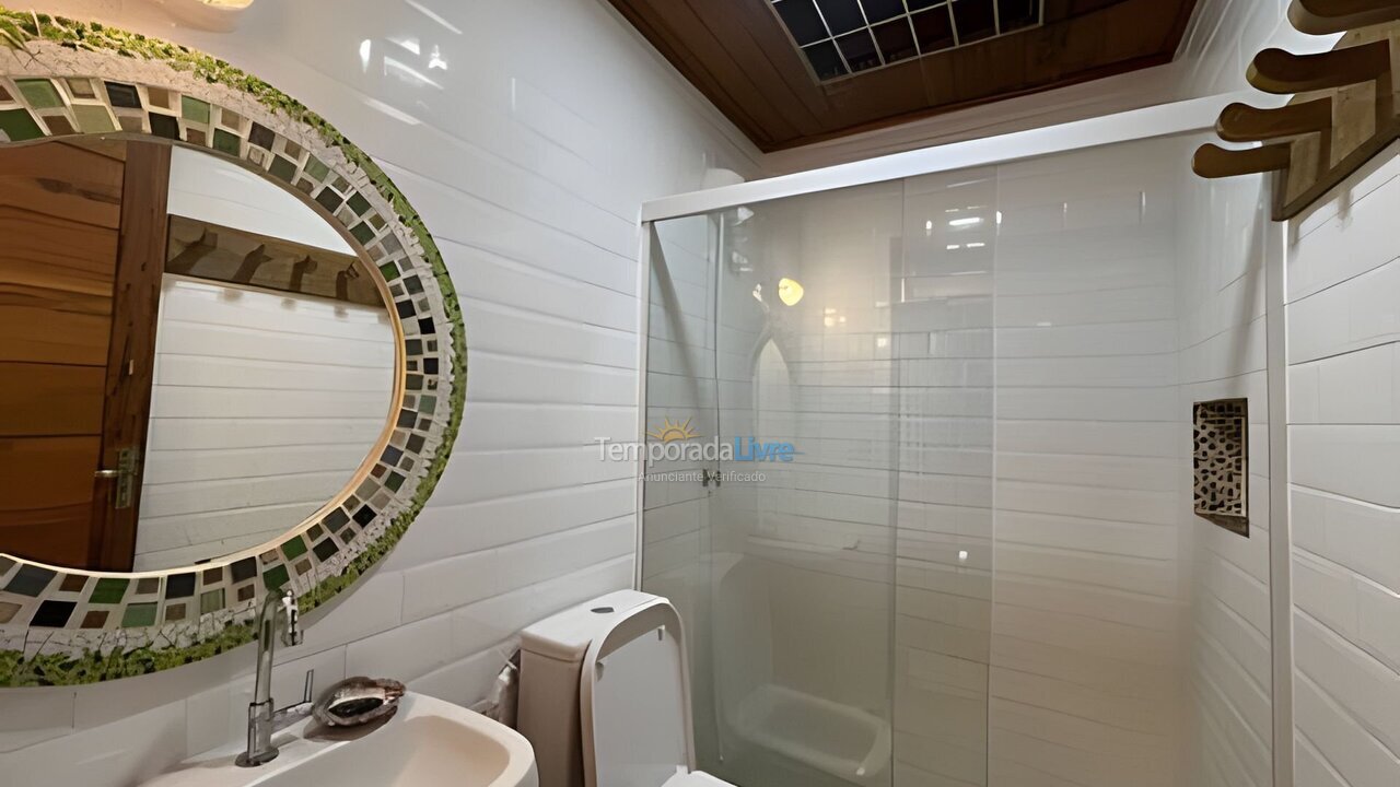 Casa para aluguel de temporada em Ubatuba (Itaguá)