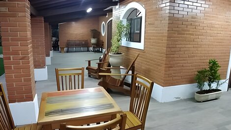 Linda casa em Indaiatuba (Interior de SP)