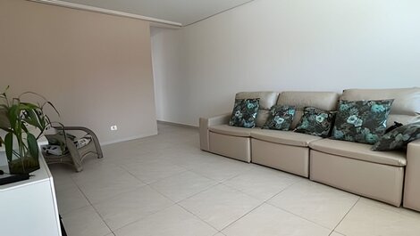 Casa c/ piscina em Cond, Boraceia - SP