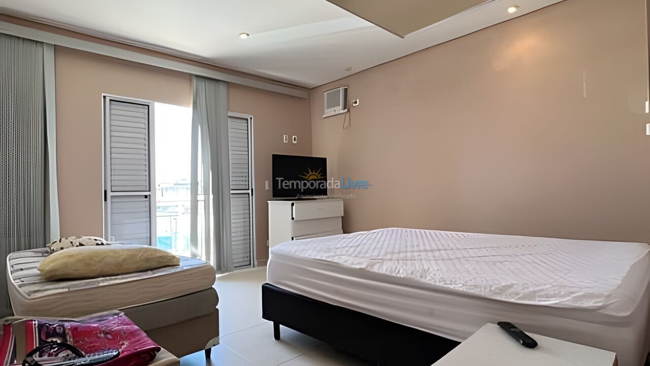 Casa para aluguel de temporada em Bertioga (Condominio Morada da Praia)