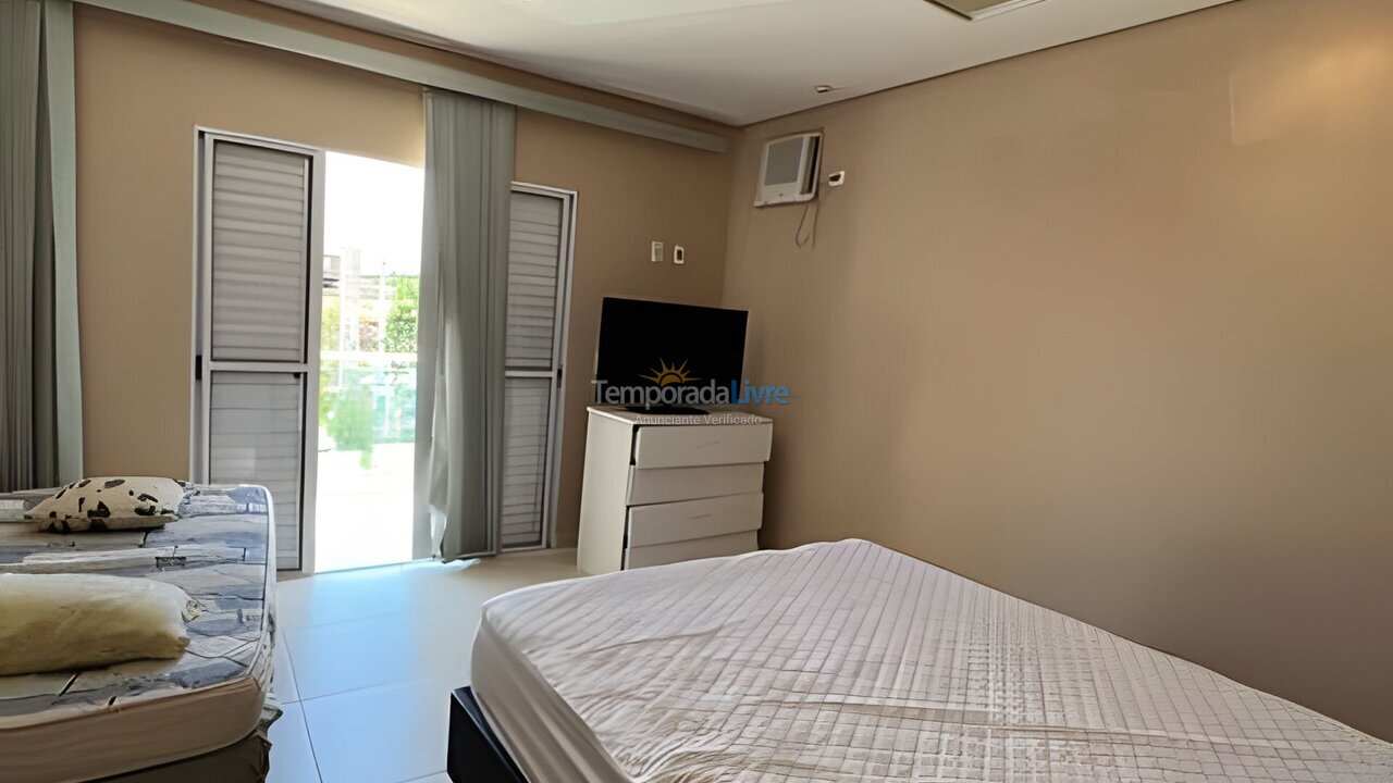 Casa para aluguel de temporada em Bertioga (Condominio Morada da Praia)