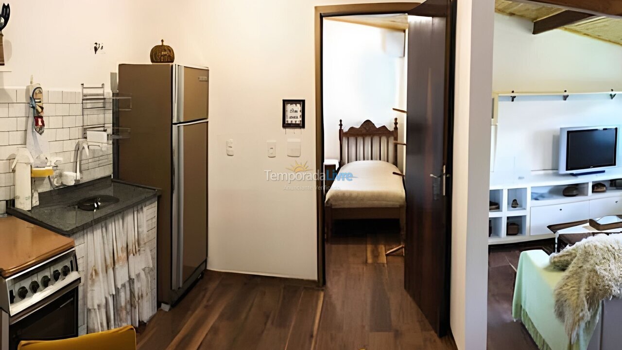 Casa para alquiler de vacaciones em Campos do Jordão (Jardim do Pai)