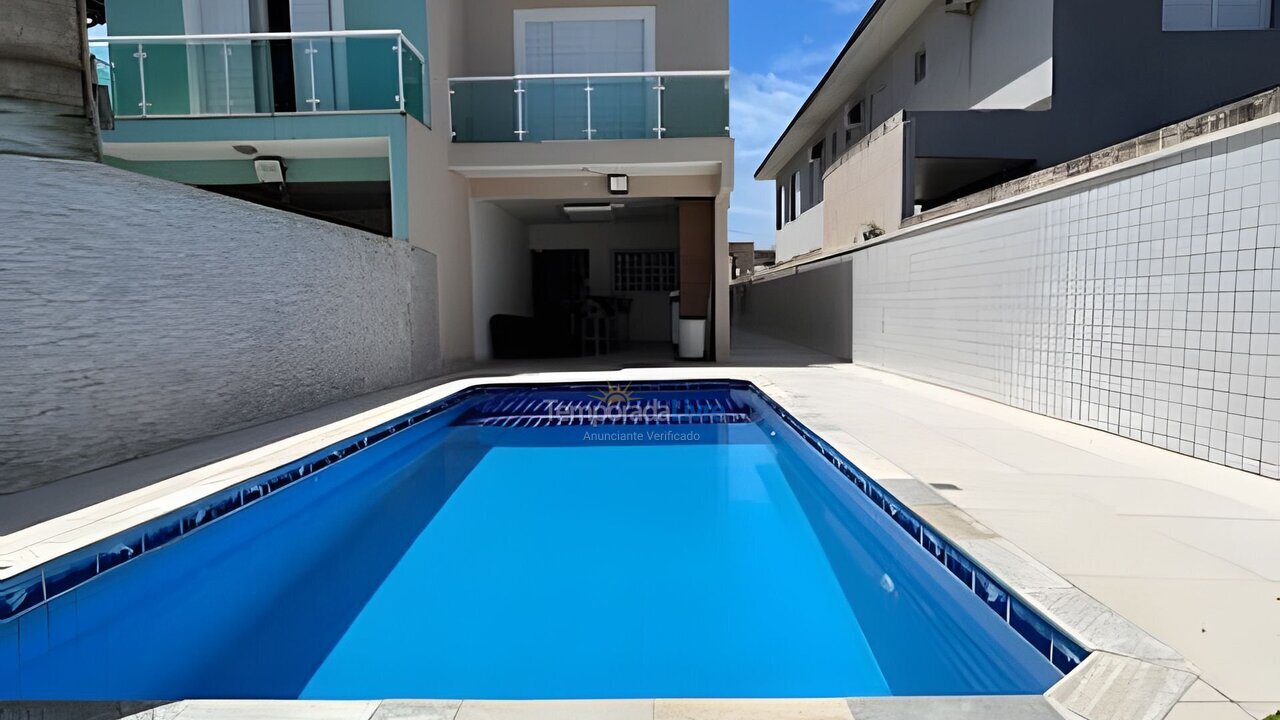 Casa para aluguel de temporada em Bertioga (Condominio Morada da Praia)