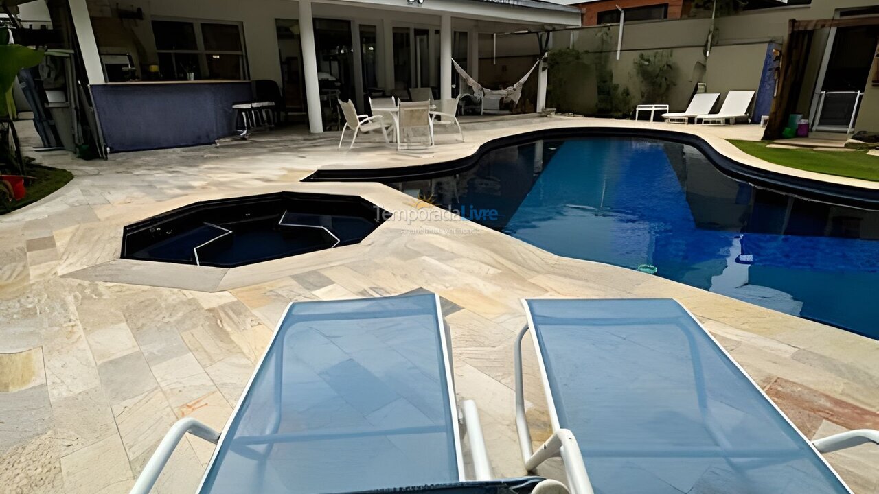 House for vacation rental in Bertioga (Praia de São Lourenço)