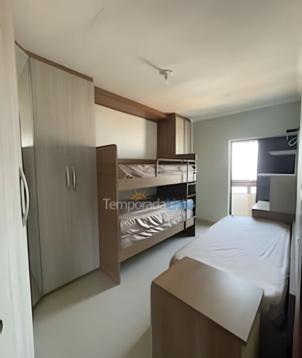 Apartamento para aluguel de temporada em Praia Grande (Maracanã)