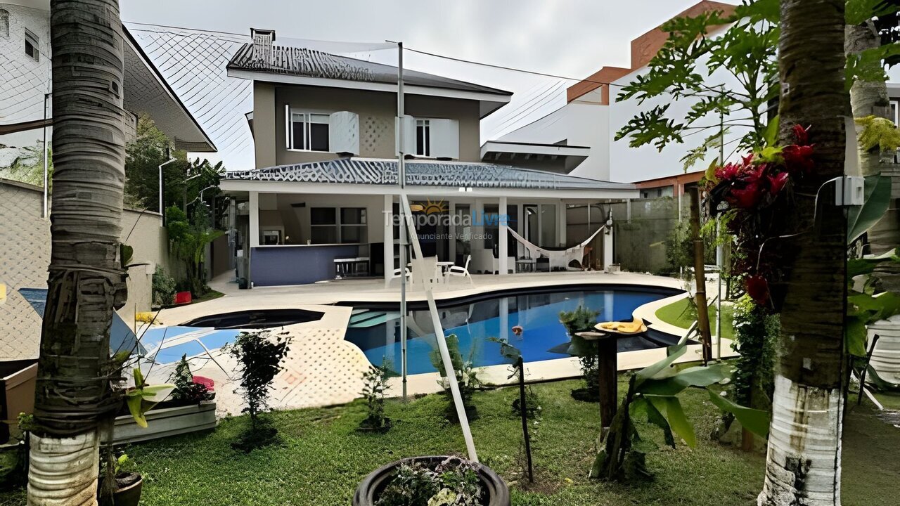 House for vacation rental in Bertioga (Praia de São Lourenço)