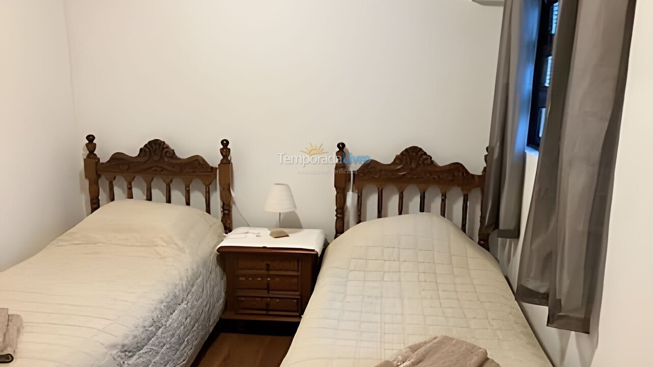 Casa para alquiler de vacaciones em Campos do Jordão (Jardim do Pai)
