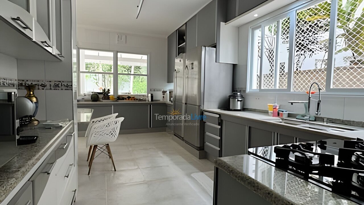 House for vacation rental in Bertioga (Praia de São Lourenço)
