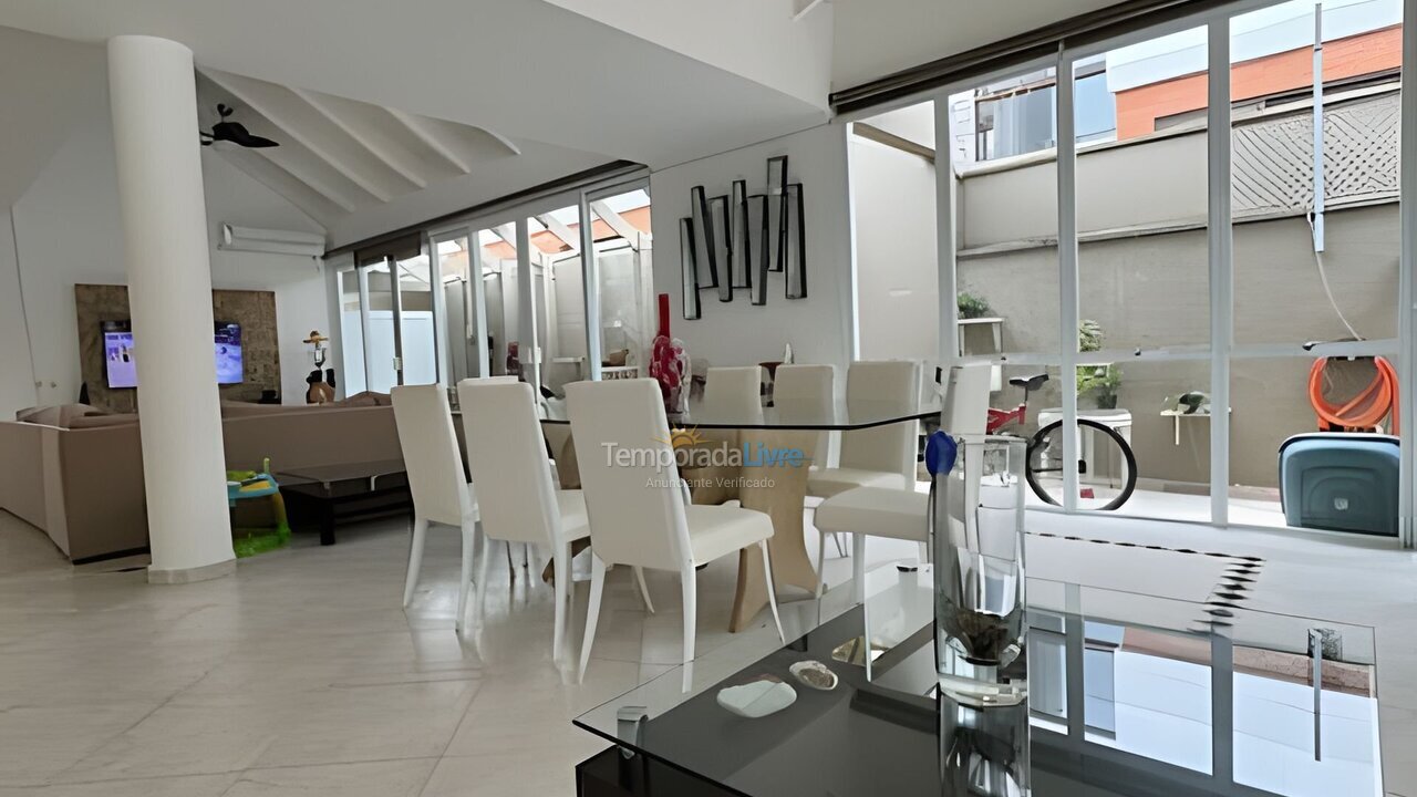 House for vacation rental in Bertioga (Praia de São Lourenço)