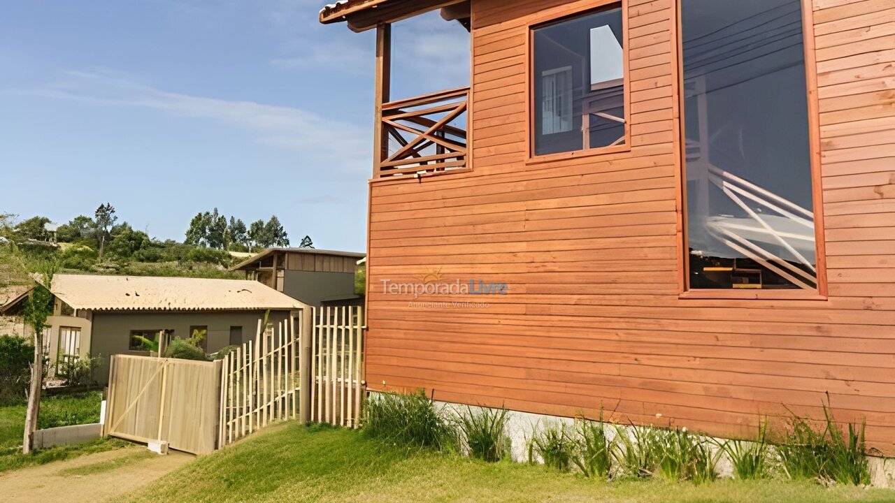 Casa para aluguel de temporada em Imbituba (Praia de Ibiraquera)