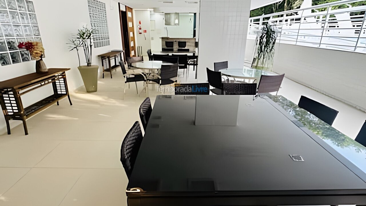 Apartamento para aluguel de temporada em Bertioga (Praia de São Lourenço)