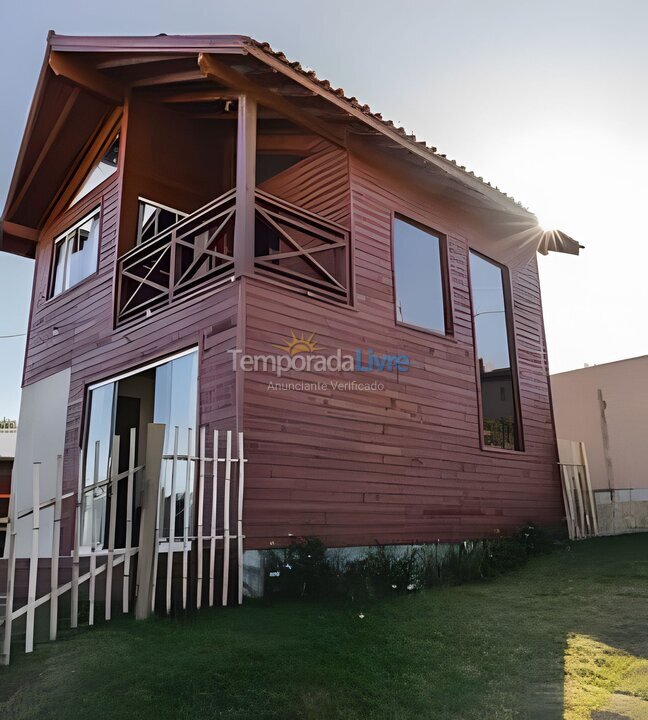 Casa para aluguel de temporada em Imbituba (Praia de Ibiraquera)