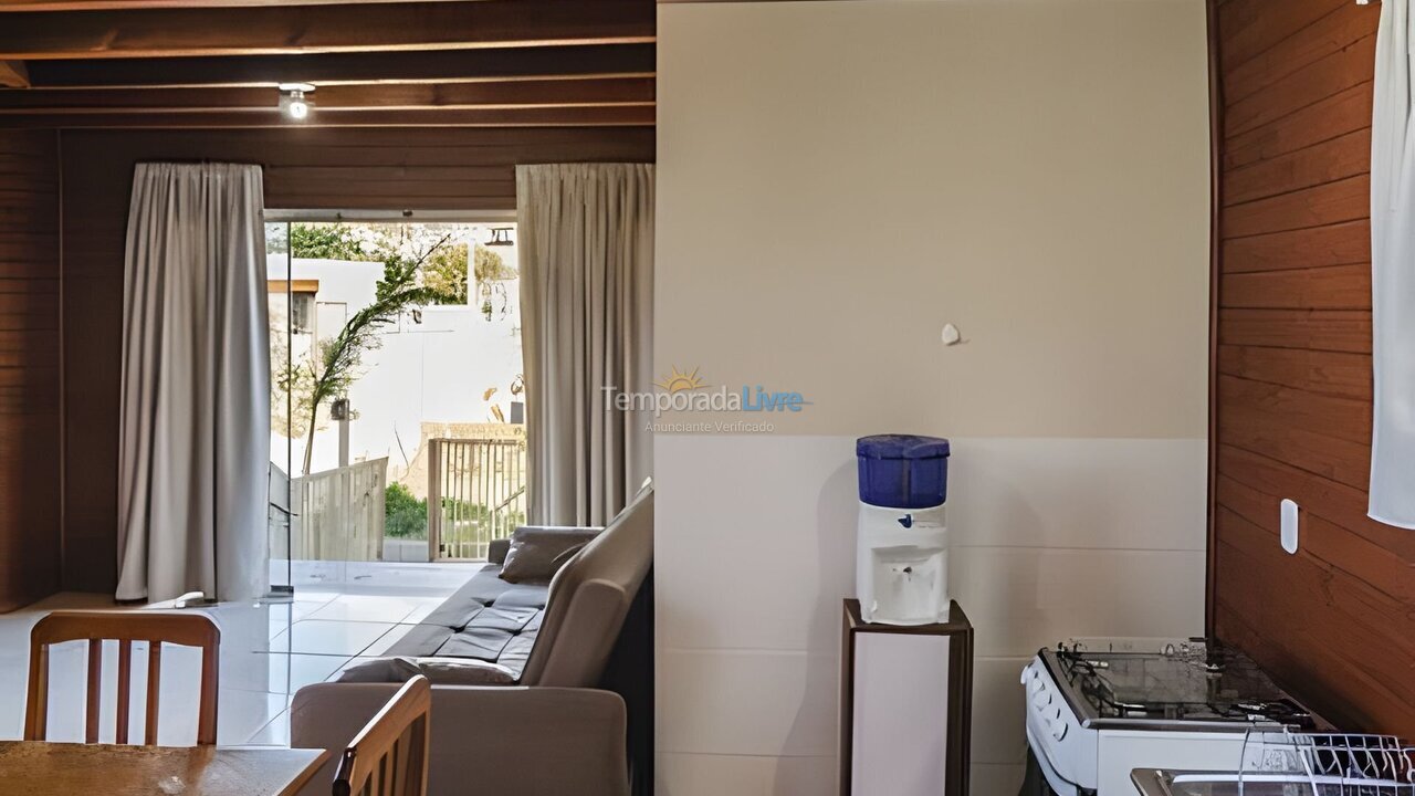 Casa para aluguel de temporada em Imbituba (Praia de Ibiraquera)