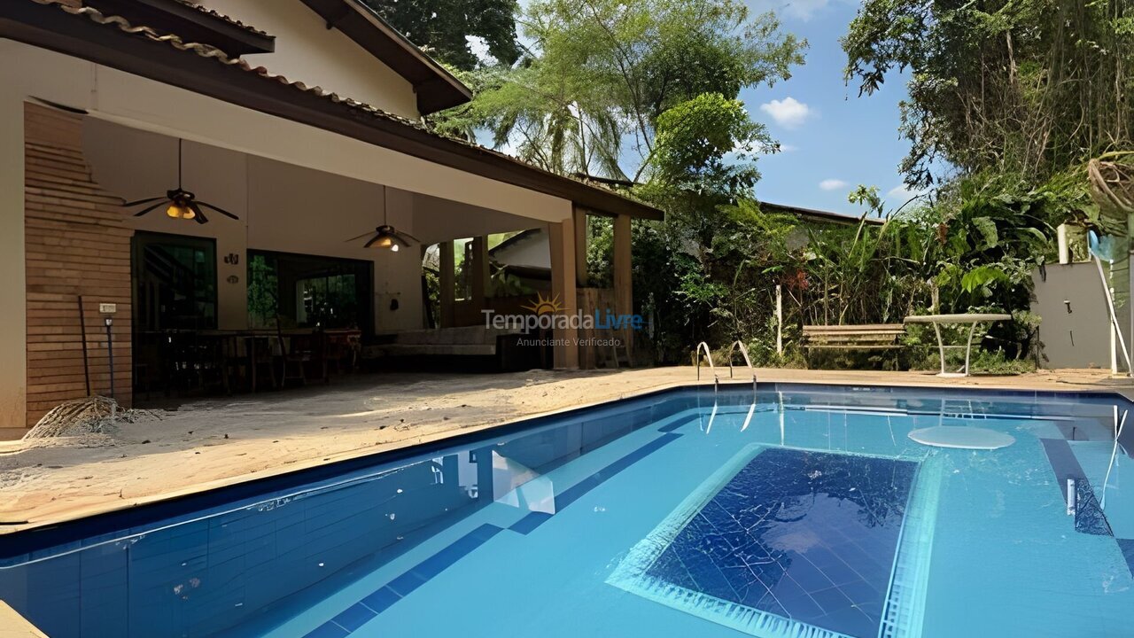 Casa para aluguel de temporada em Bertioga (Riviera de São Lourenço)
