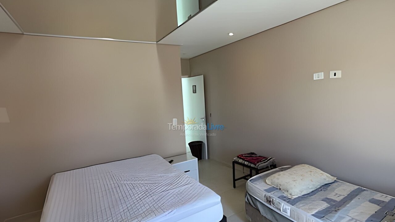 Casa para aluguel de temporada em Bertioga (Condominio Morada da Praia)