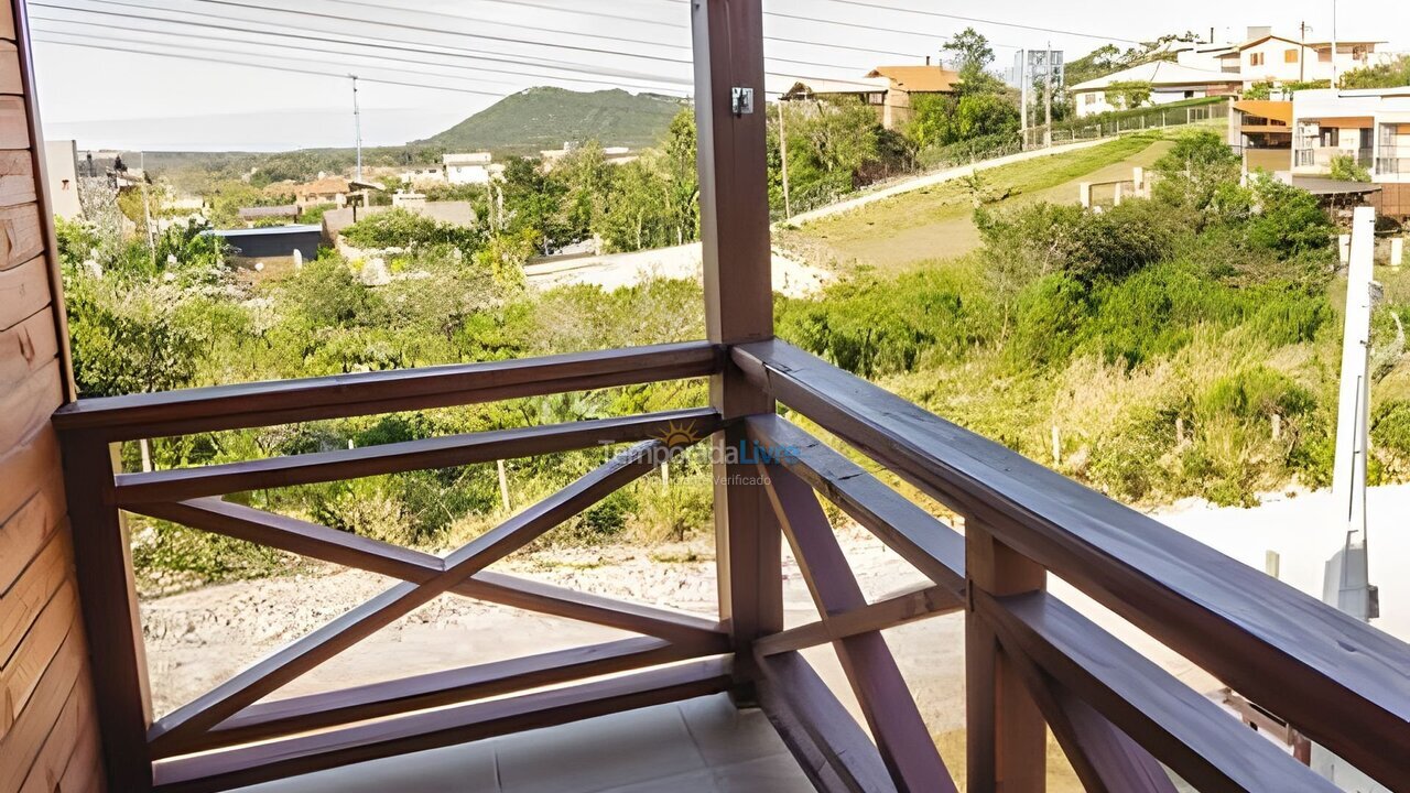 Casa para aluguel de temporada em Imbituba (Praia de Ibiraquera)
