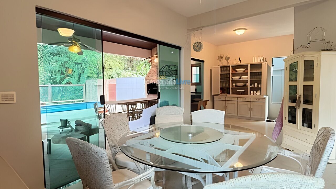 Casa para aluguel de temporada em Bertioga (Riviera de São Lourenço)