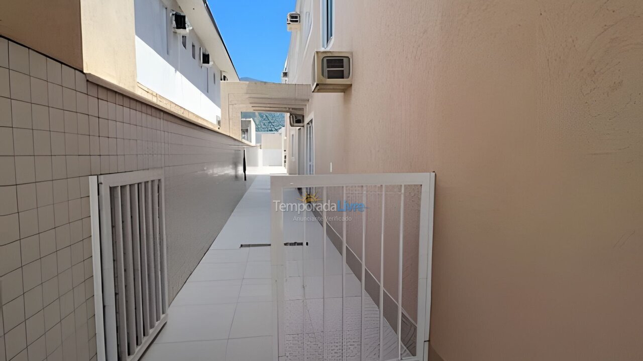 Casa para aluguel de temporada em Bertioga (Condominio Morada da Praia)