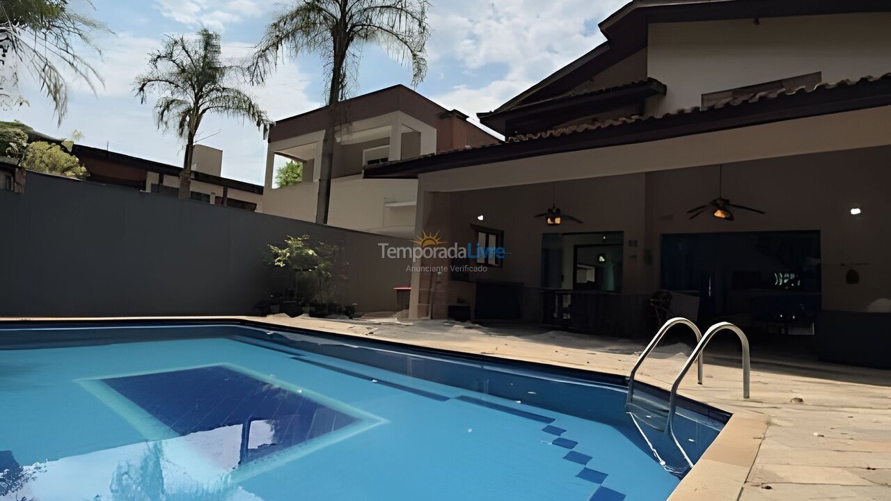 Casa para aluguel de temporada em Bertioga (Riviera de São Lourenço)