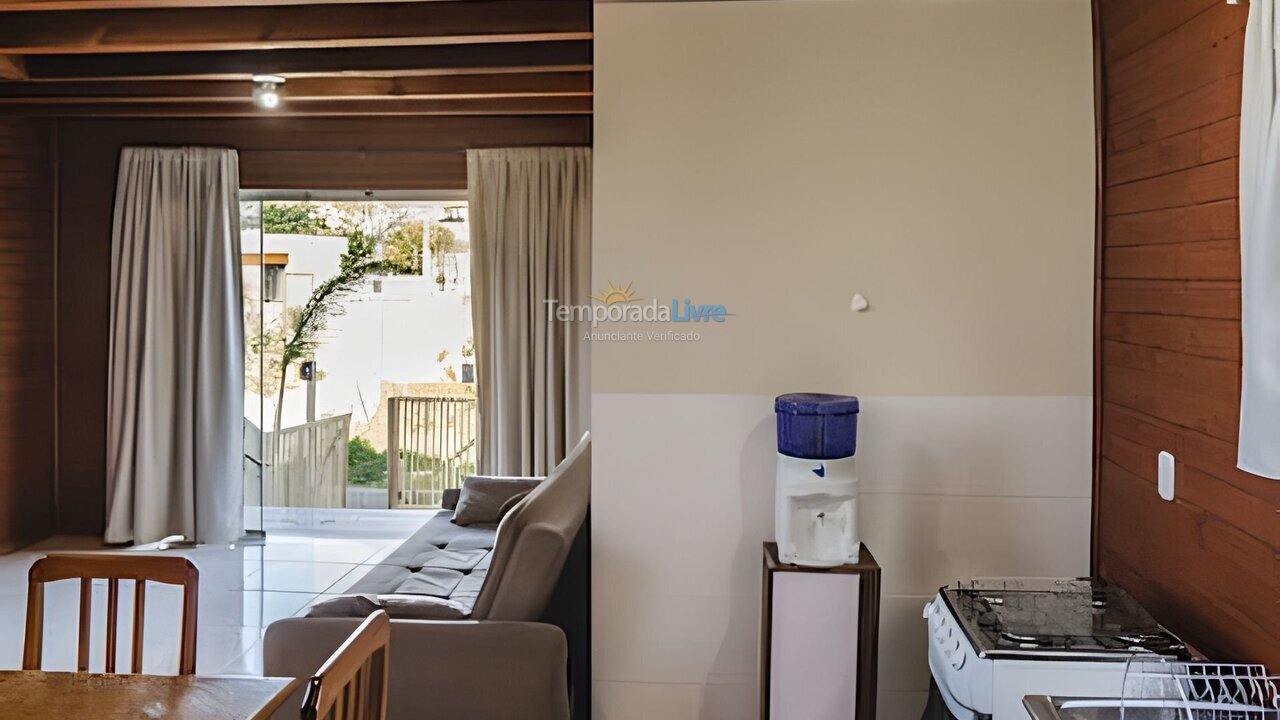 Casa para aluguel de temporada em Imbituba (Praia de Ibiraquera)