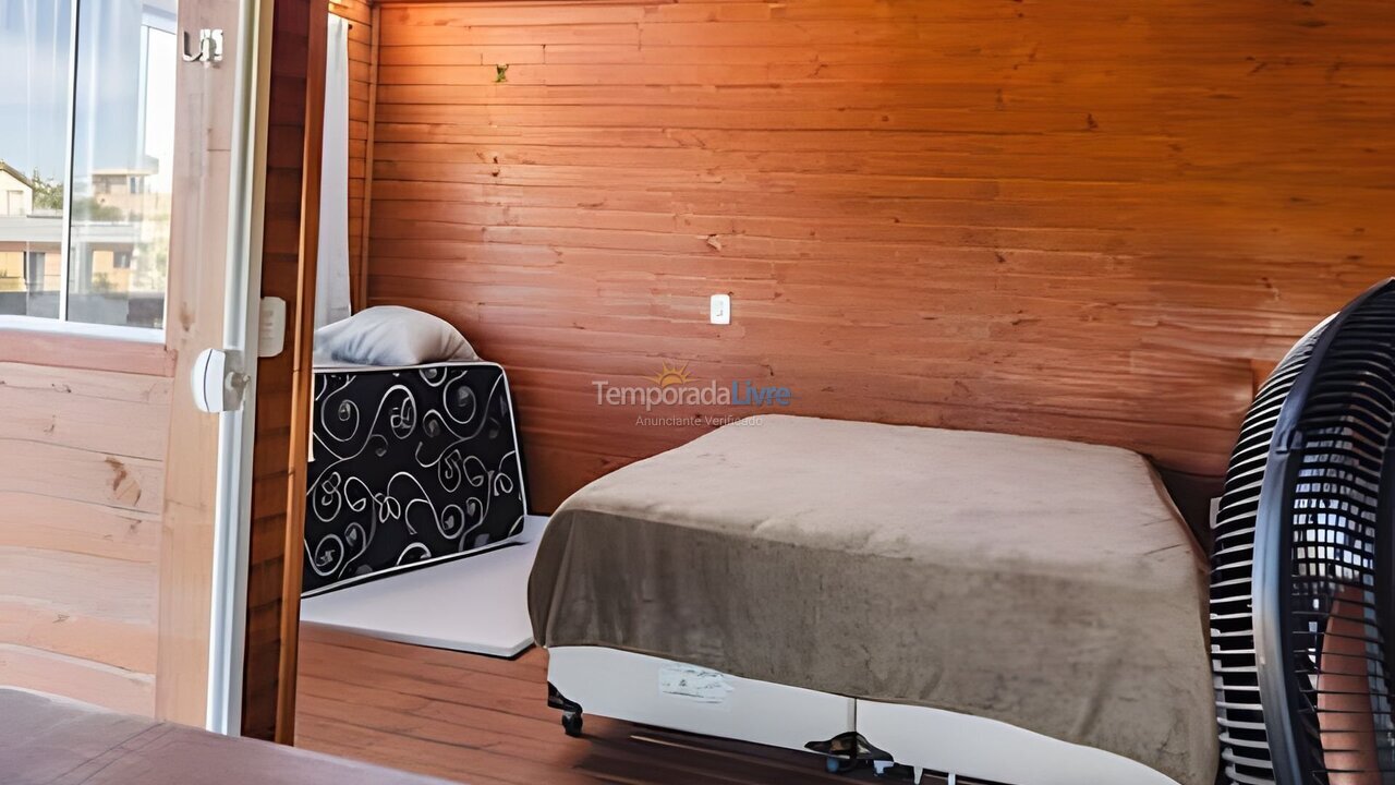 Casa para aluguel de temporada em Imbituba (Praia de Ibiraquera)