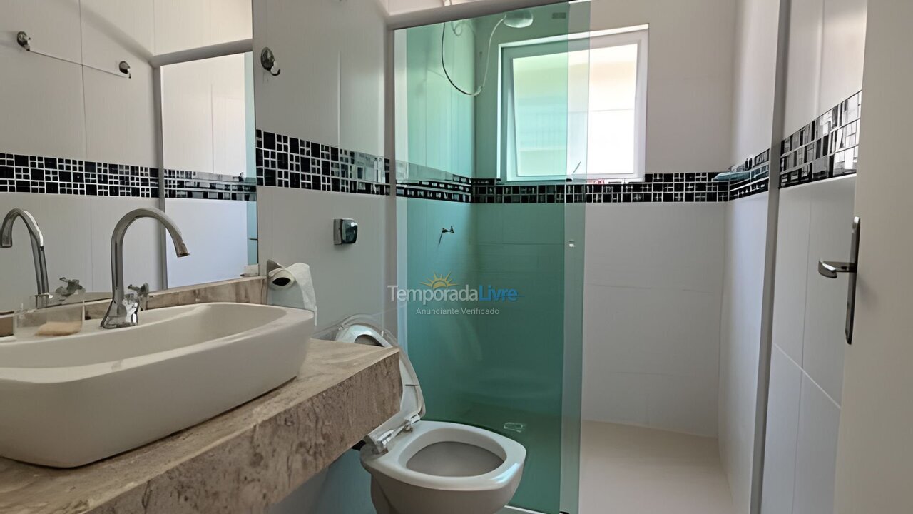 Casa para aluguel de temporada em Bertioga (Condominio Morada da Praia)