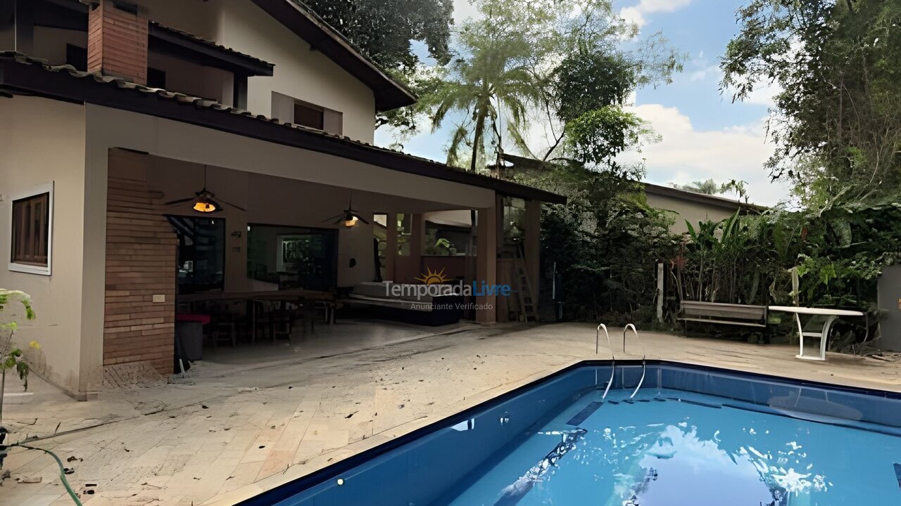 Casa para aluguel de temporada em Bertioga (Riviera de São Lourenço)