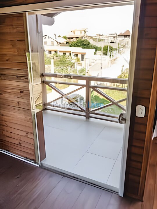 Casa para aluguel de temporada em Imbituba (Praia de Ibiraquera)