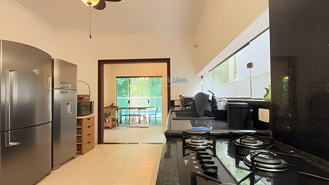 Casa para aluguel de temporada em Bertioga (Riviera de São Lourenço)