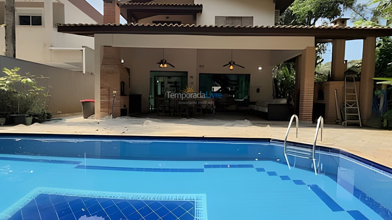 Casa para aluguel de temporada em Bertioga (Riviera de São Lourenço)