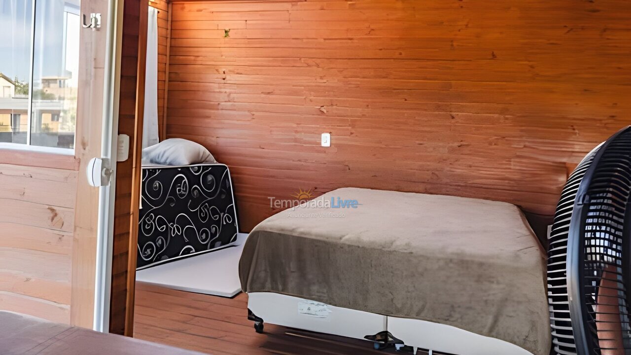 Casa para aluguel de temporada em Imbituba (Praia de Ibiraquera)