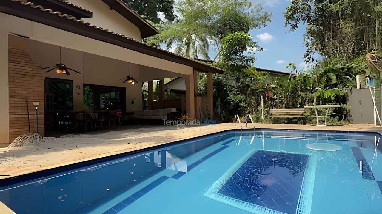 Casa para aluguel de temporada em Bertioga (Riviera de São Lourenço)