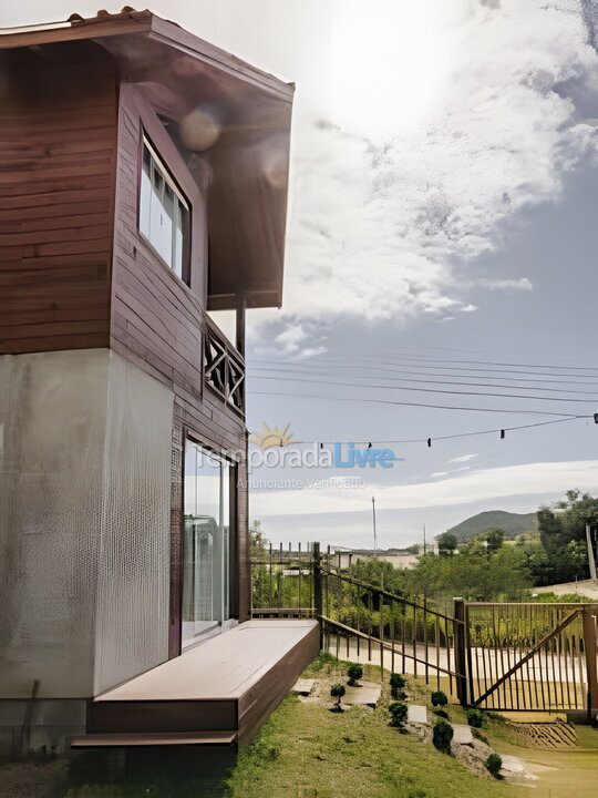 Casa para aluguel de temporada em Imbituba (Praia de Ibiraquera)