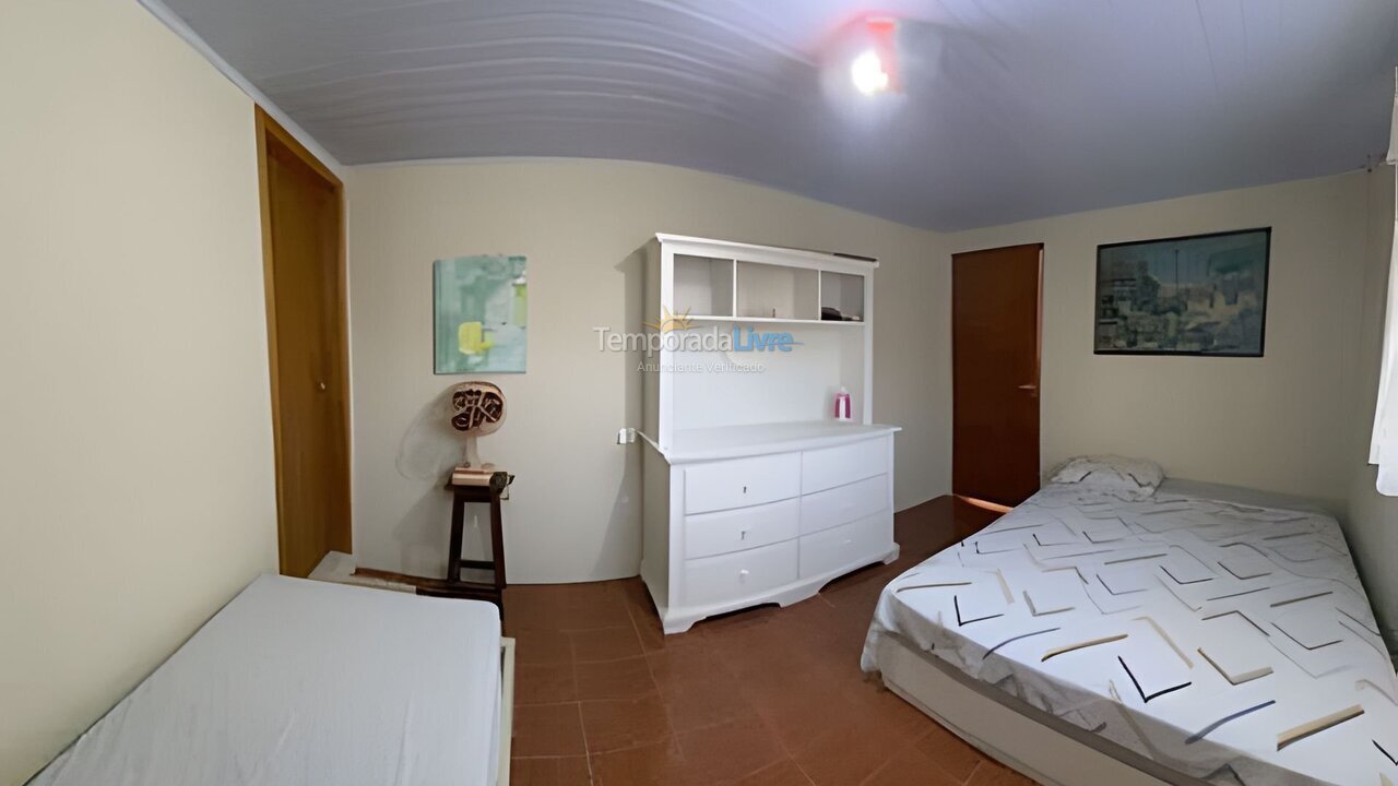 Casa para aluguel de temporada em Ubatuba (Pedreira)