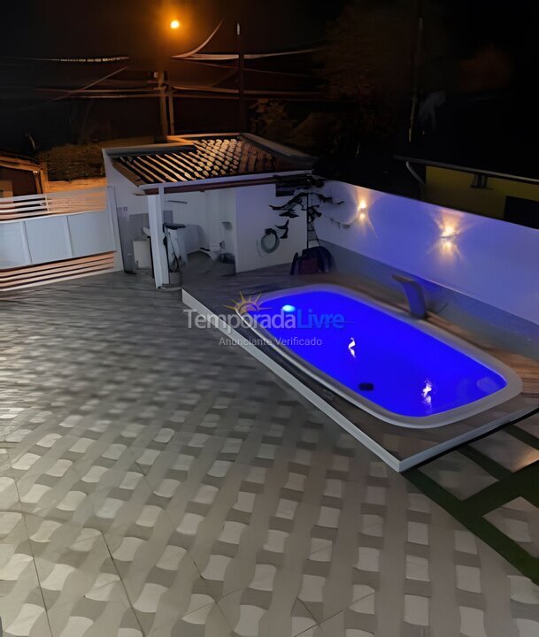 Casa para aluguel de temporada em Ubatuba (Pedreira)