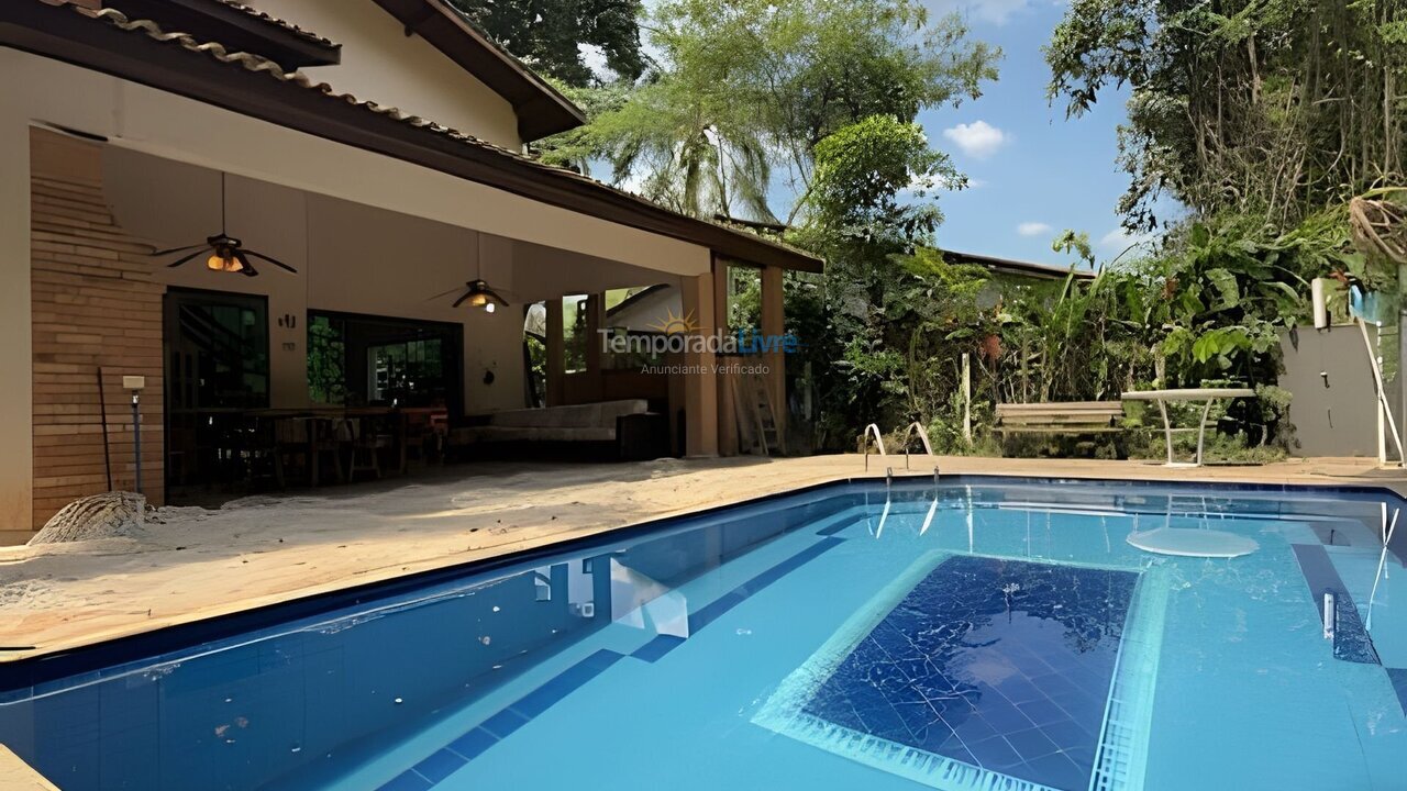 Casa para aluguel de temporada em Bertioga (Riviera de São Lourenço)