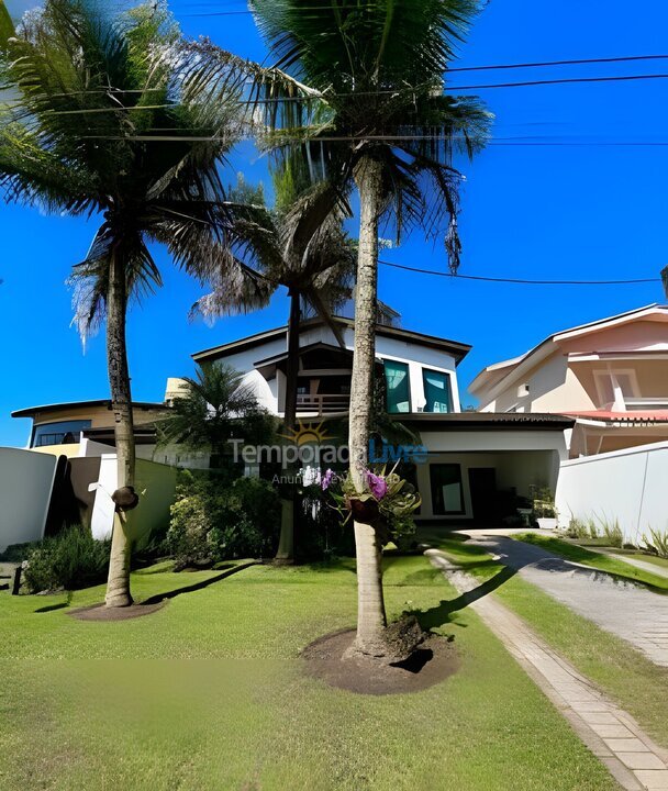 Casa para aluguel de temporada em Guarujá (Jardim Acapulco)