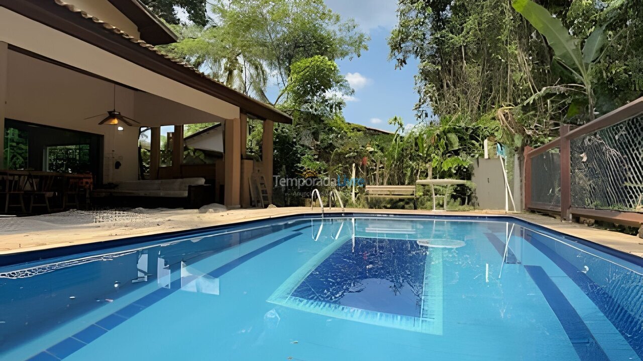 Casa para aluguel de temporada em Bertioga (Riviera de São Lourenço)