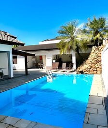 Casa com piscina no Acapulco, Guarujá - SP (3)