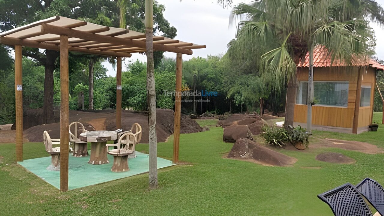 Casa para aluguel de temporada em Indaiatuba (Recanto dos Passaros)