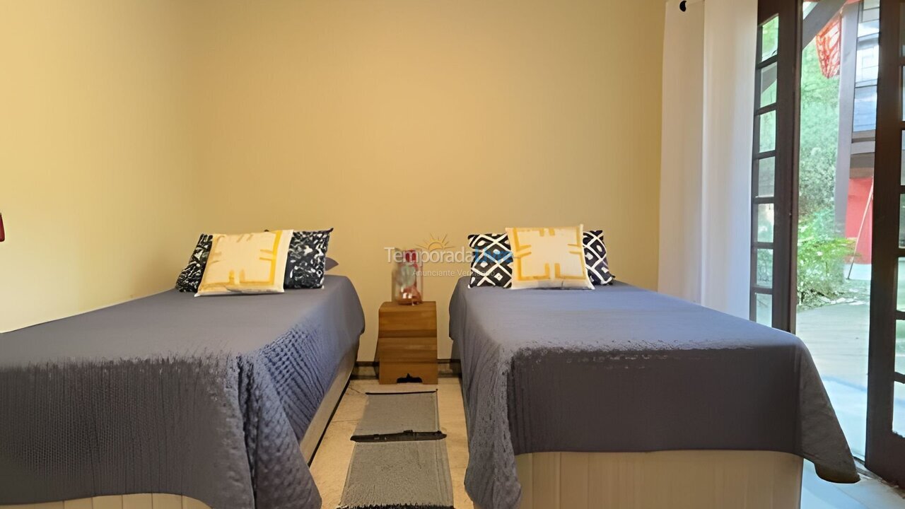 House for vacation rental in São Sebastião (Camburi)