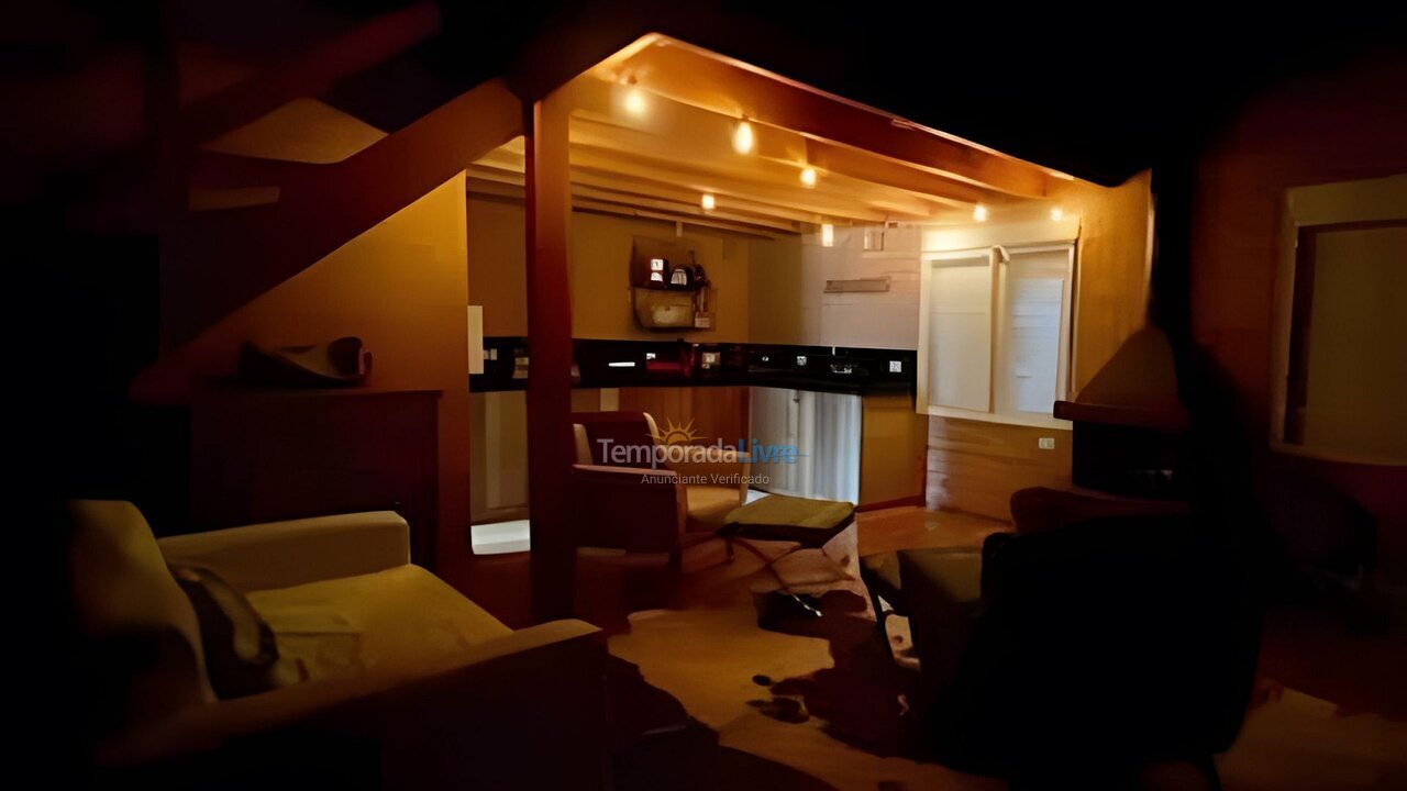 Casa para aluguel de temporada em Gonçalves (São Sebastião)