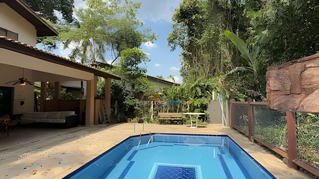 Casa para aluguel de temporada em Bertioga (Riviera de São Lourenço)