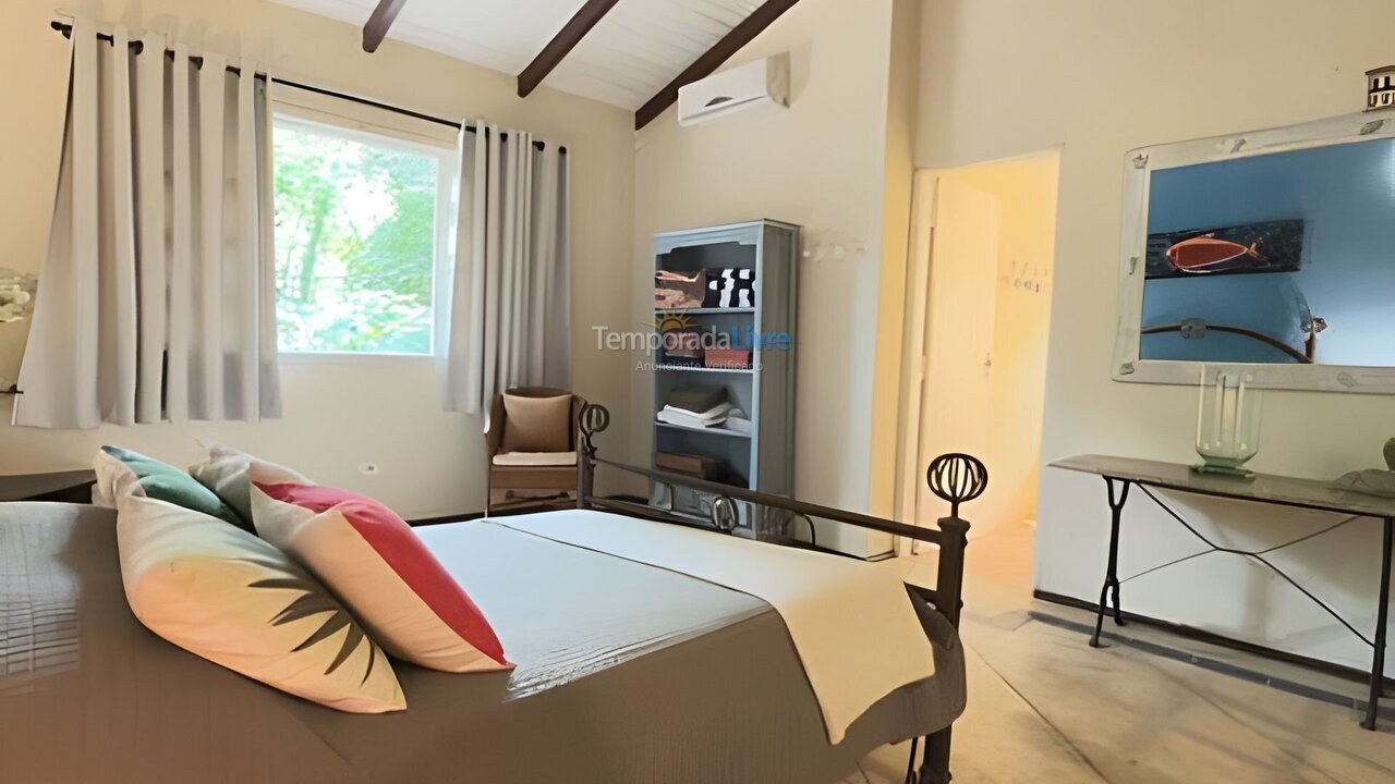 House for vacation rental in São Sebastião (Camburi)