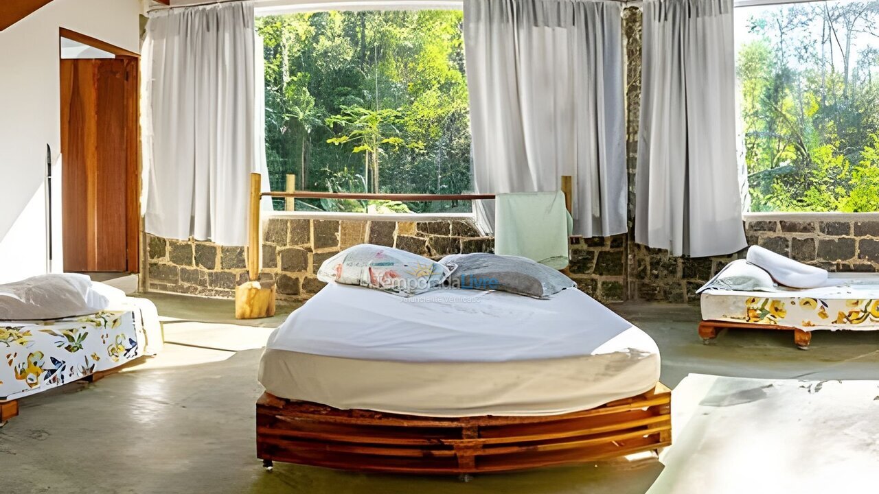 Casa para alquiler de vacaciones em Ubatuba (Corcovado)
